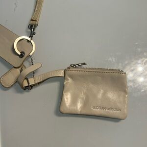 RUDSAK Cream Leather Wristlet